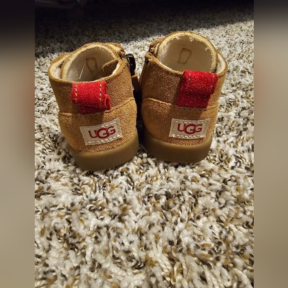 Uggs Booties - Picture 2 of 2
